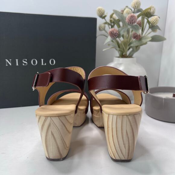 Nisolo Burgundy Leather Mules with Wooden Heel - Picture 4 of 13